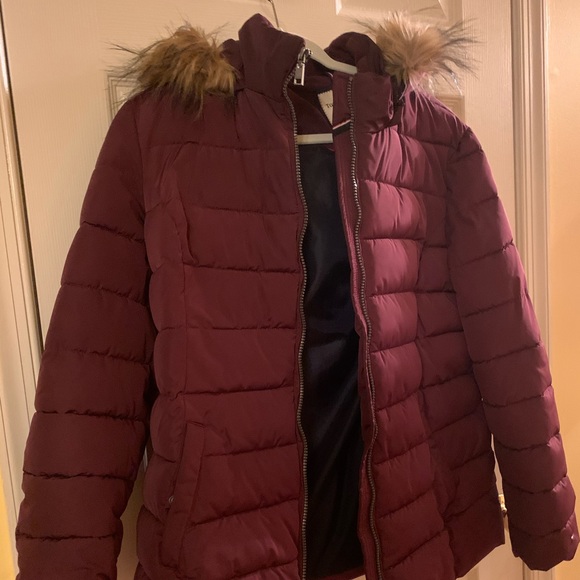 Tommy Hilfiger Coat with faux fur Hood - Picture 1 of 3